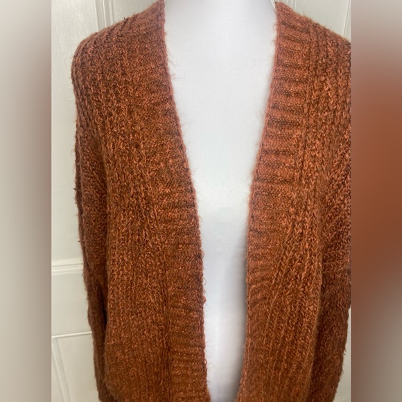 Abercrombie & Fitch Warm Brown Cardigan - Picture 4 of 7